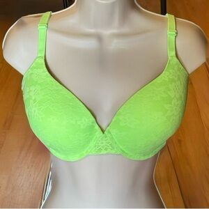 NWT Victoria’s Secret Pink Bra in Lime Green 34DDD